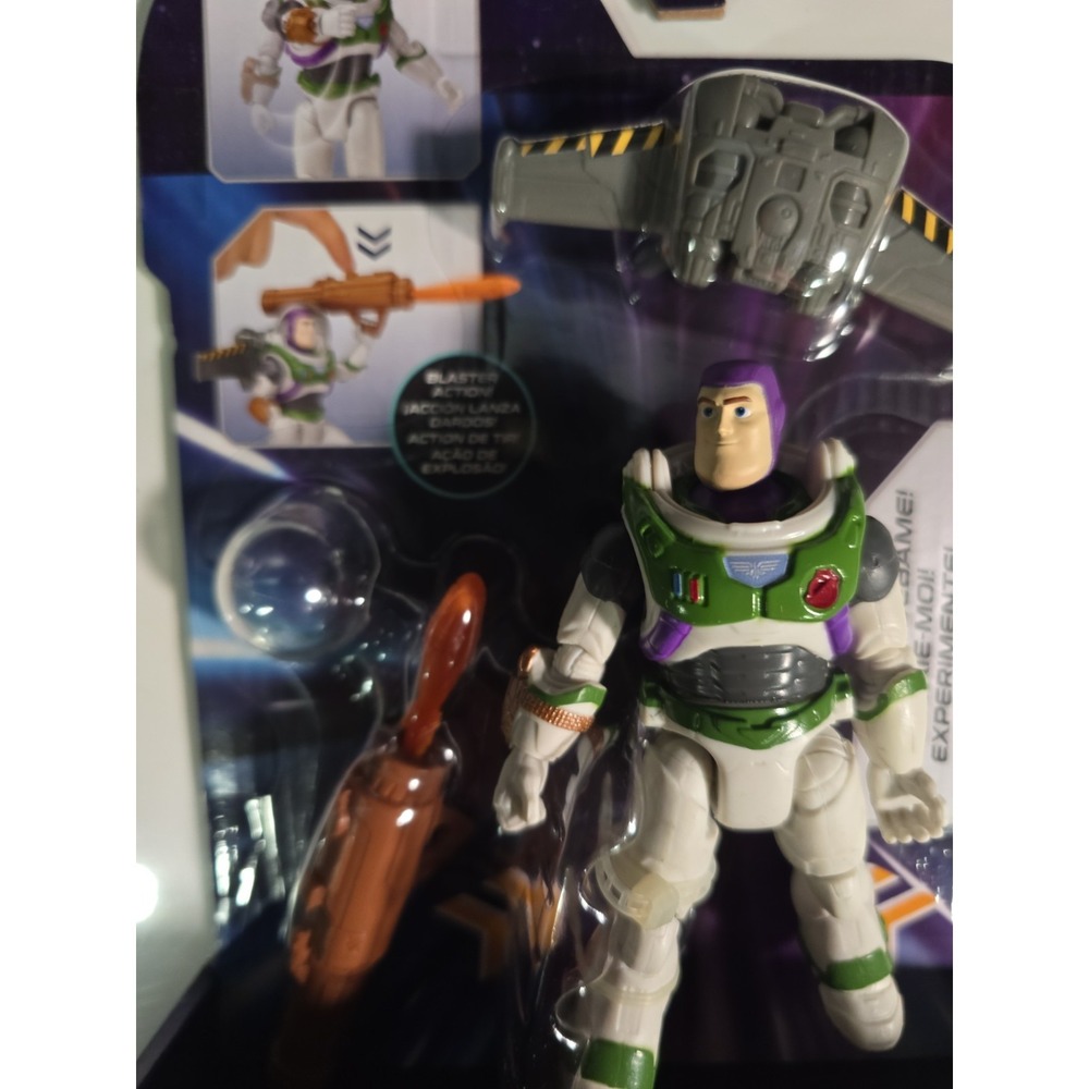Mattel Disney Pixar Lightyear, Mission Equipped‎ Buzz Lightyear Figure Blaster